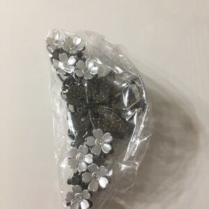 Black butterfly claw clip for hair accessories